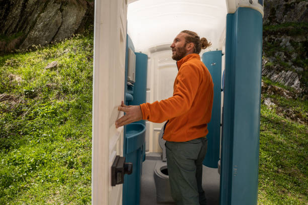 Best Portable bathroom rental  in Kenosha, WI